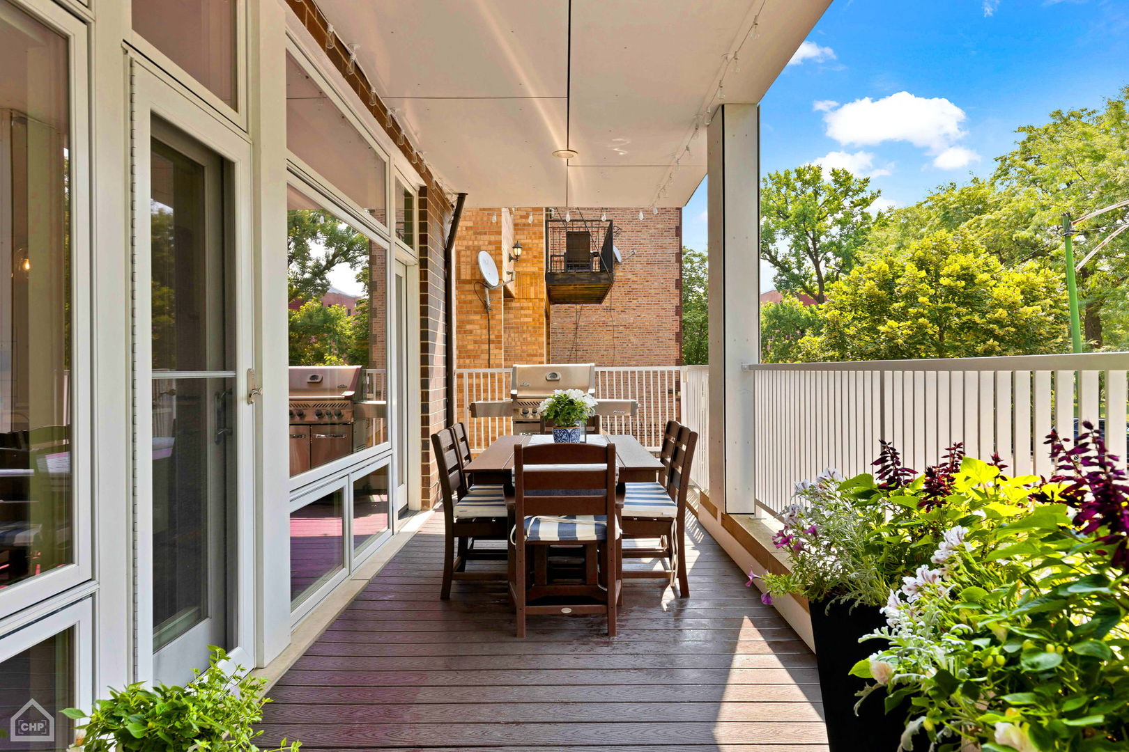 1832 W RICE Street Unit: 1S