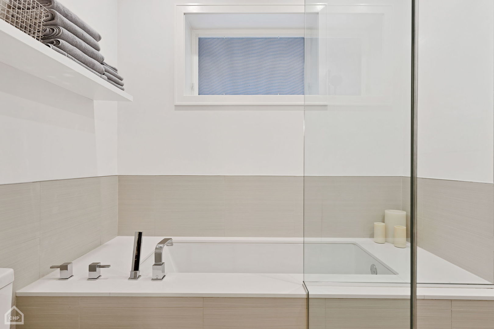 1832 W RICE Street Unit: 1S