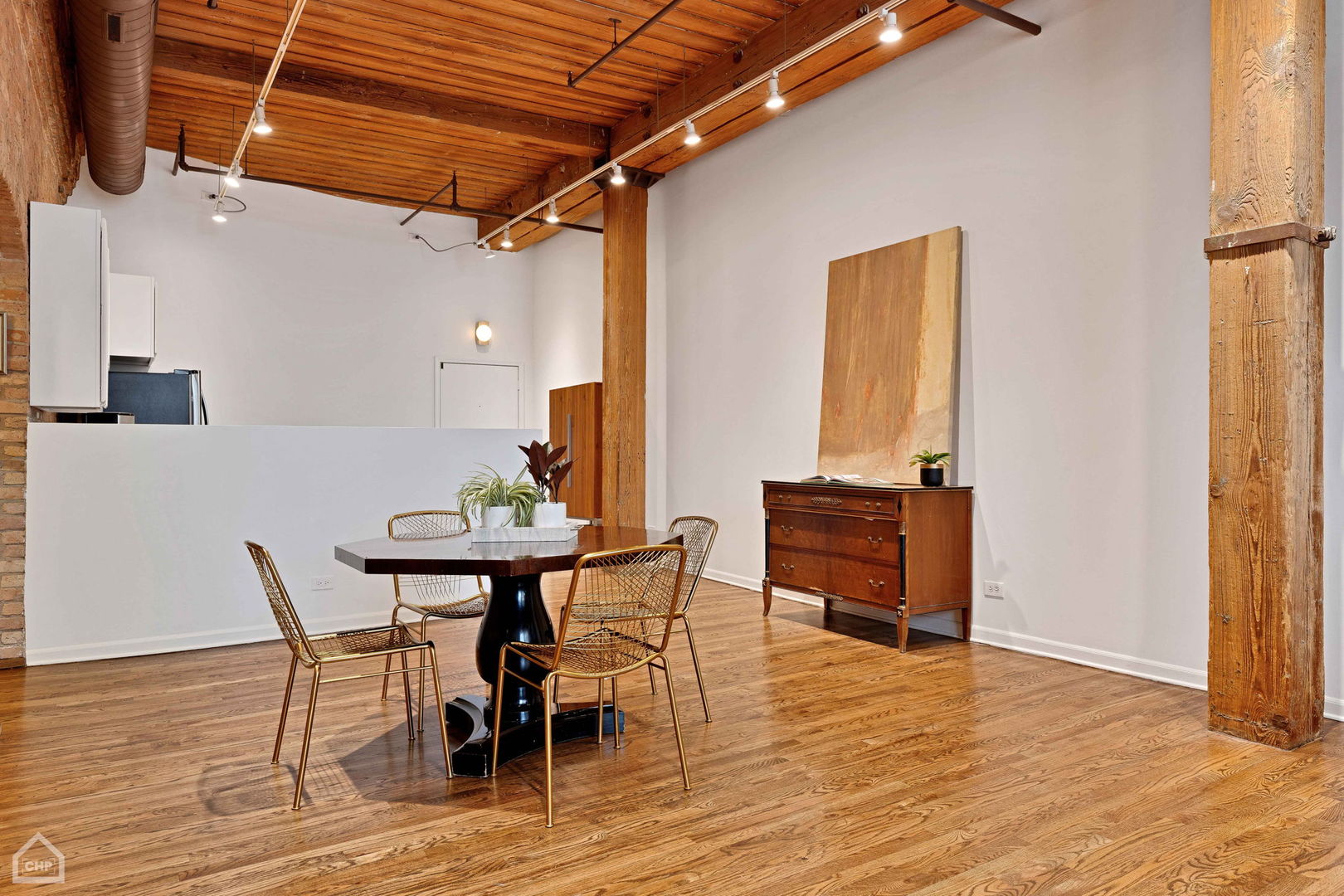 1327 W Washington Boulevard Unit: 2F