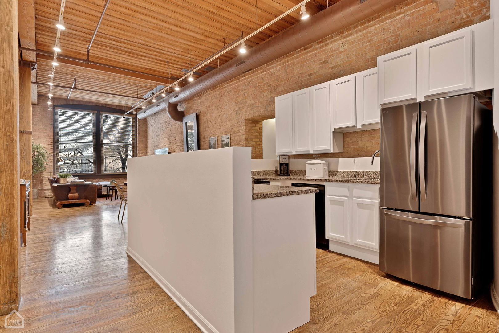 1327 W Washington Boulevard Unit: 2F