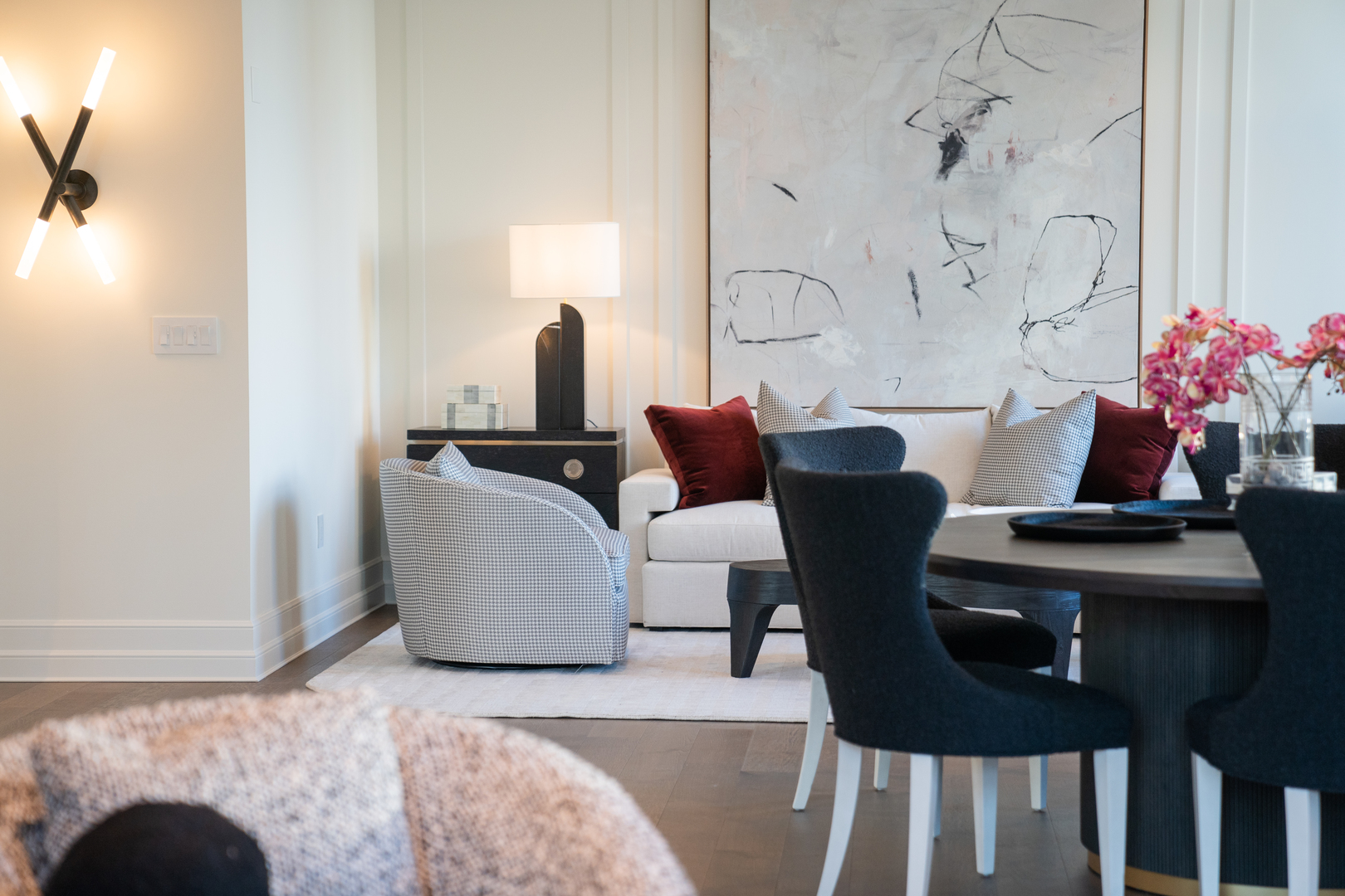 435 N Michigan Avenue Unit: 1301