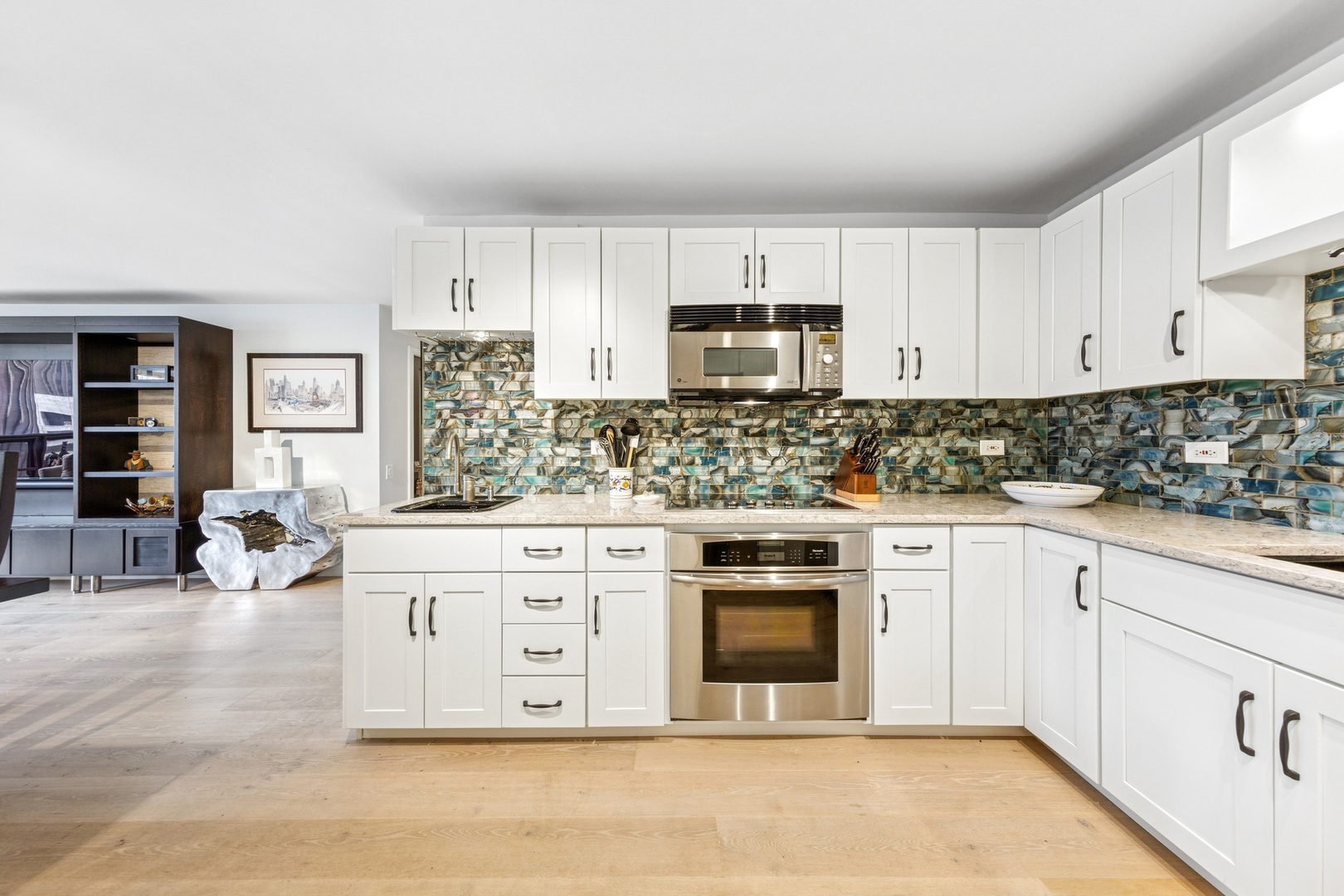 110 E Delaware Place Unit: 1804