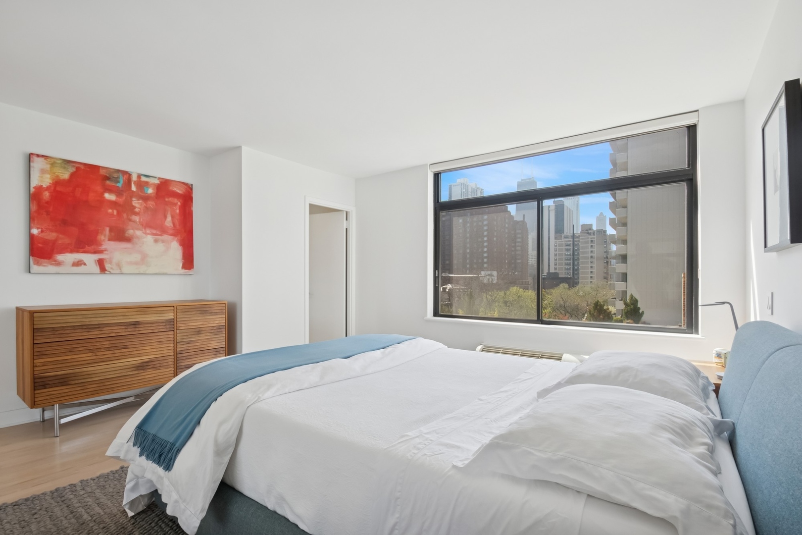 1450 N ASTOR Street Unit: 8A