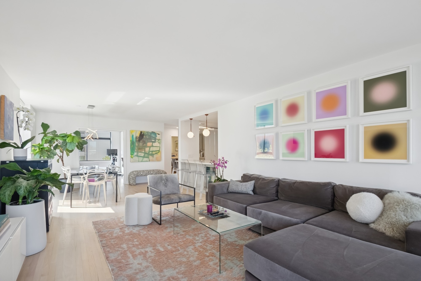 1450 N ASTOR Street Unit: 8A