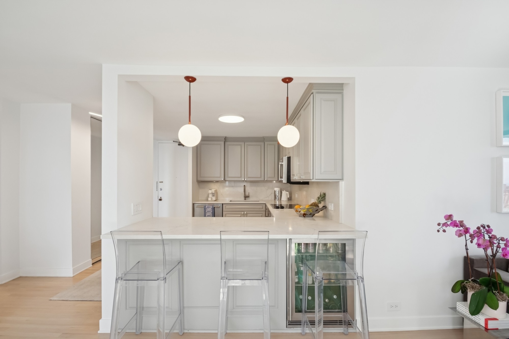 1450 N ASTOR Street Unit: 8A