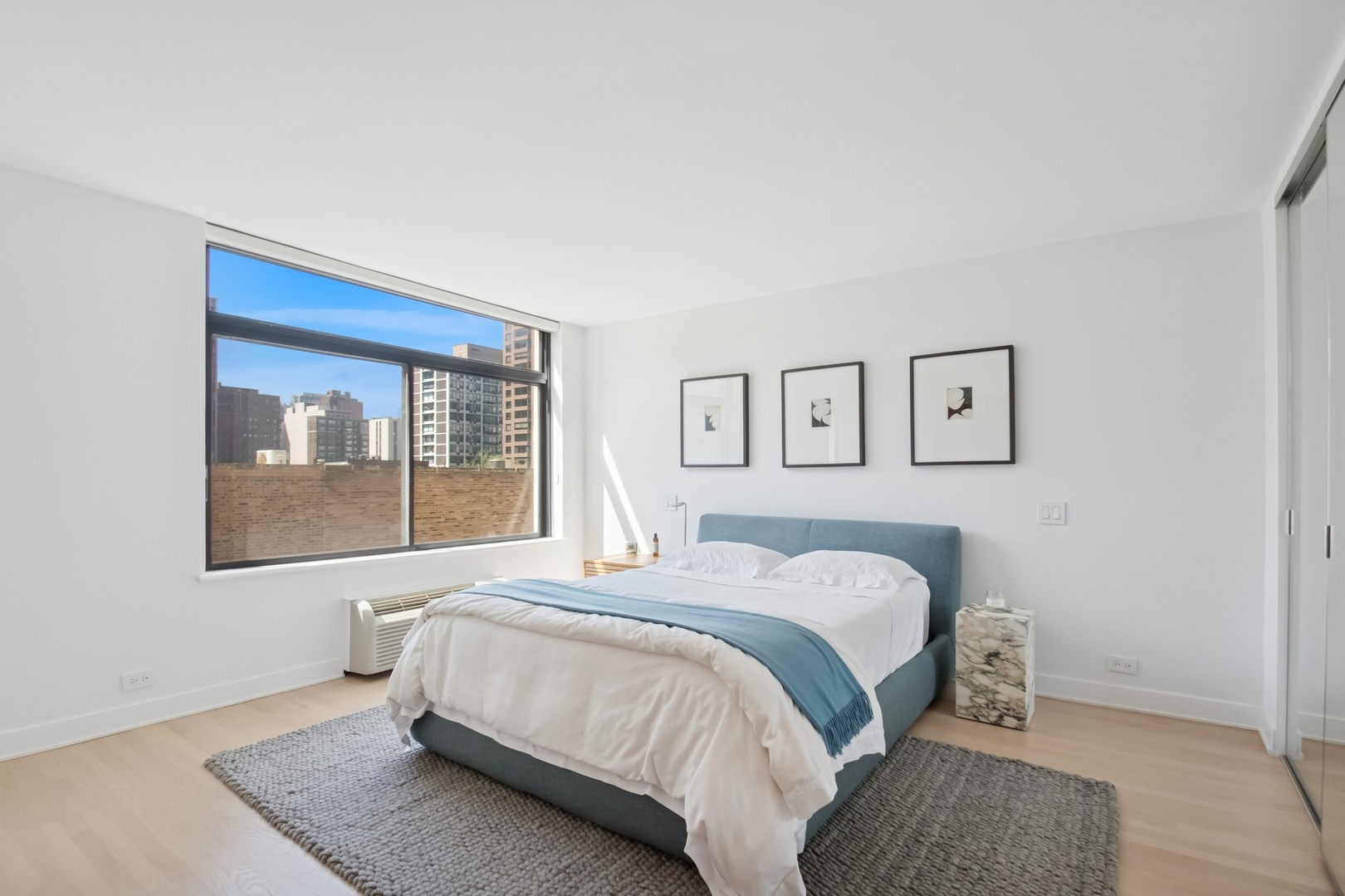 1450 N ASTOR Street Unit: 8A