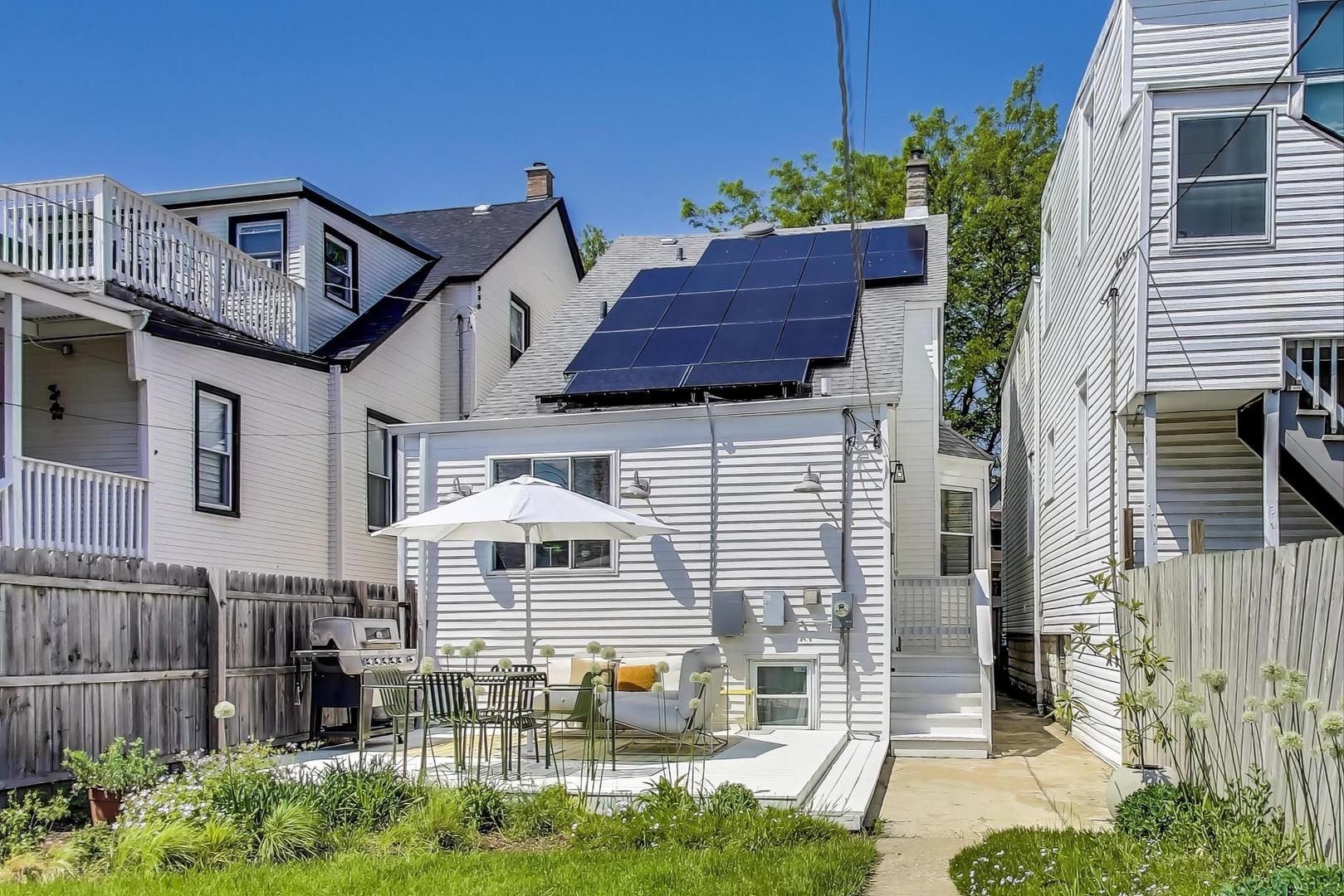 3719 W SHAKESPEARE Avenue