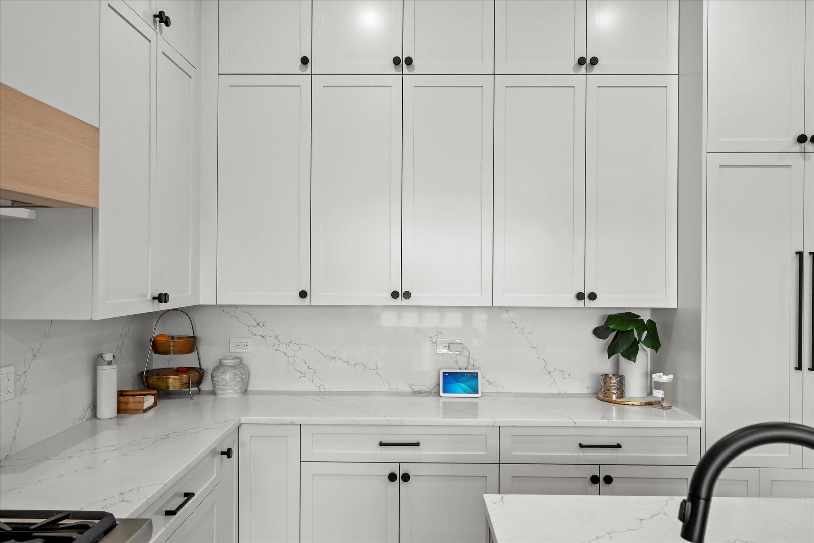 2021 W Erie Street Unit: 1