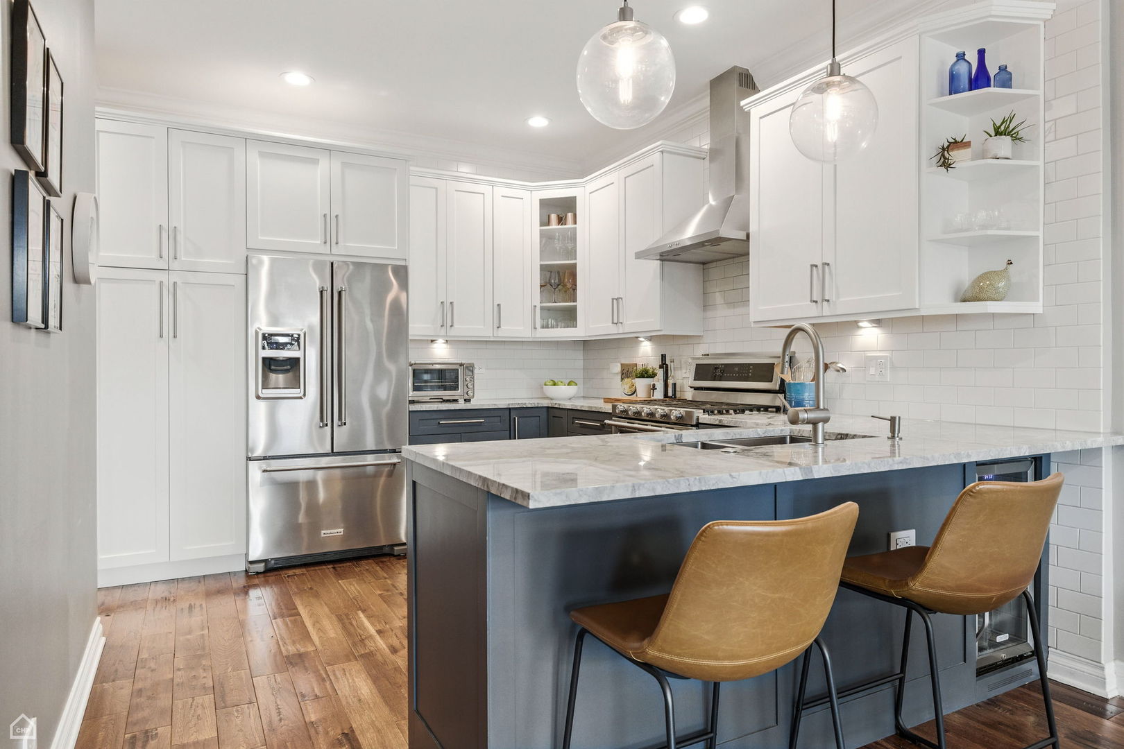 1031 W Monroe Street Unit: 4