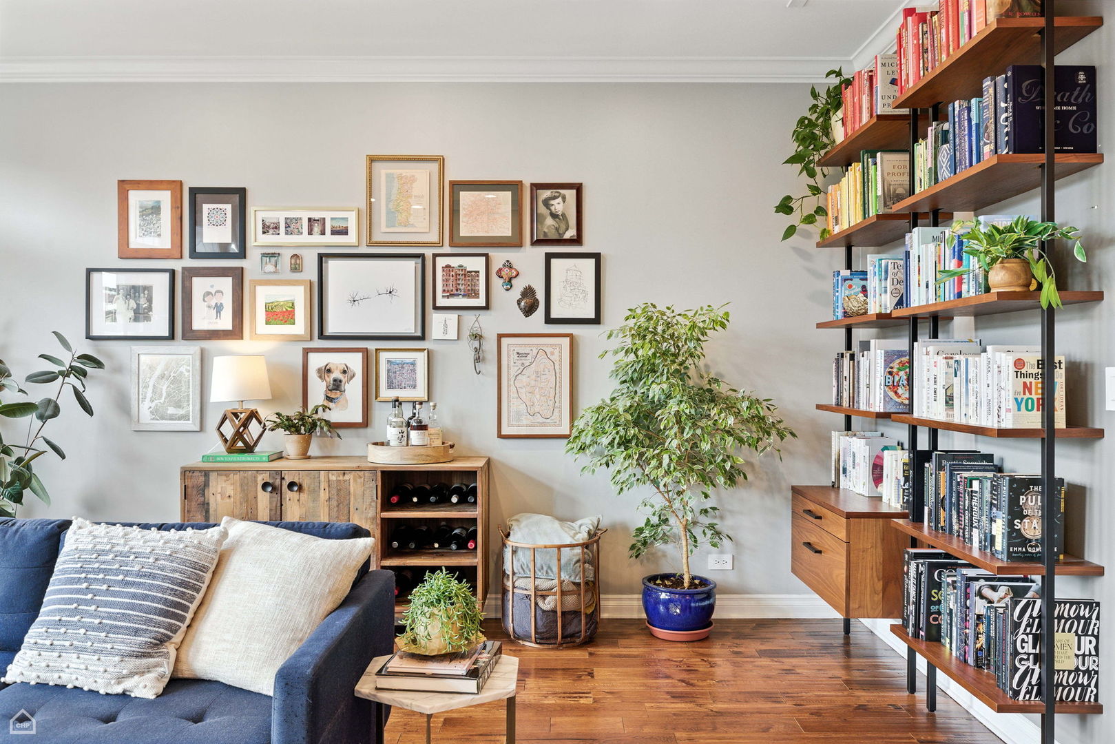 1031 W Monroe Street Unit: 4