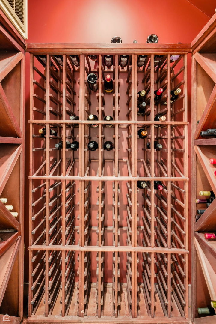 1838 N WOLCOTT Avenue