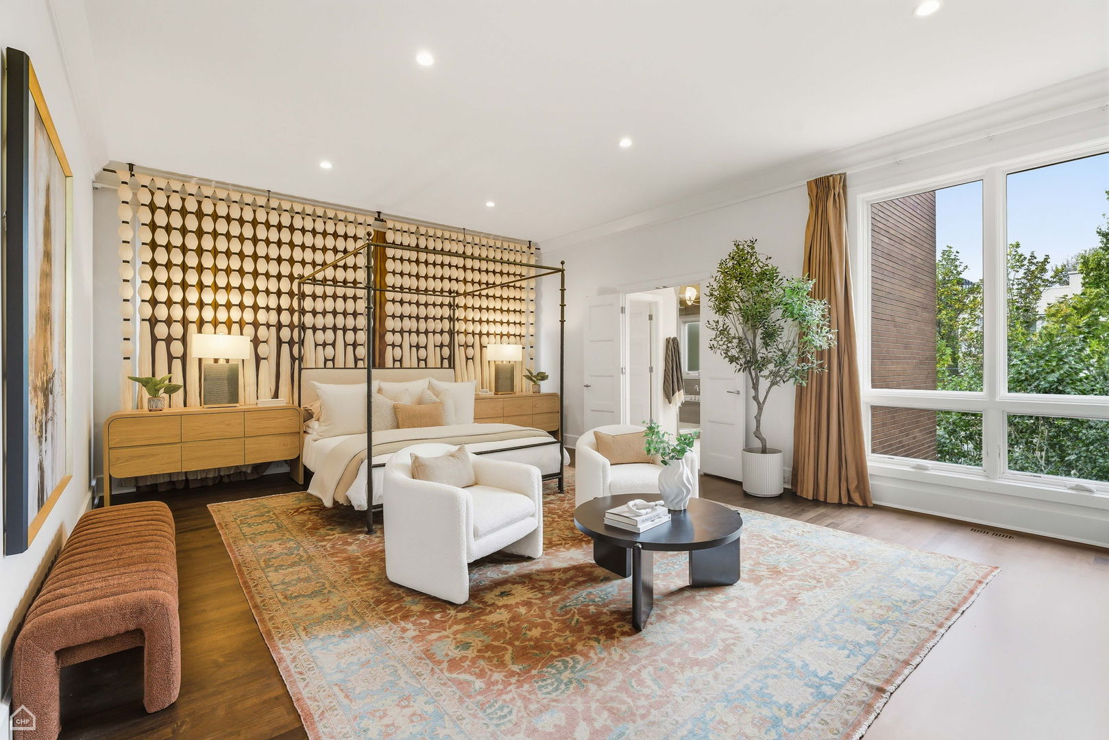 1838 N WOLCOTT Avenue