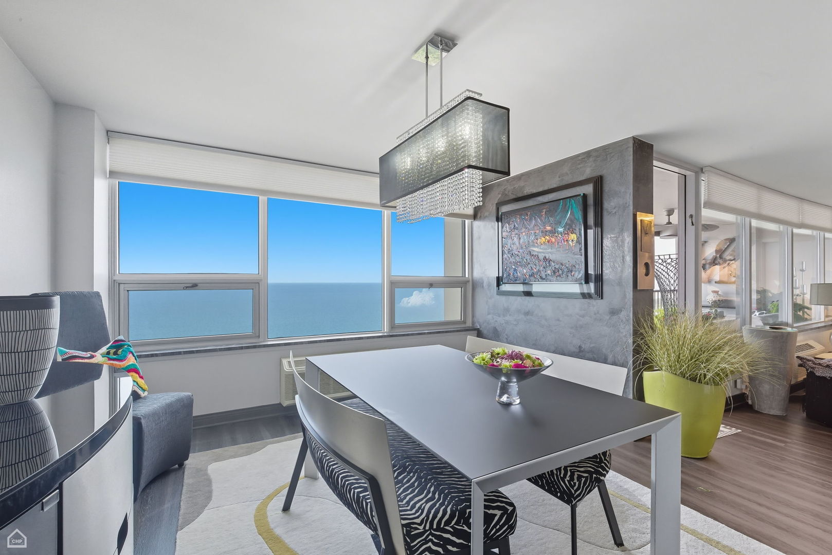 5733 N SHERIDAN Road Unit: 28D