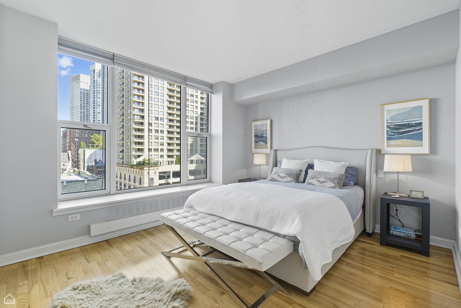 25 E Superior Street Unit: 904