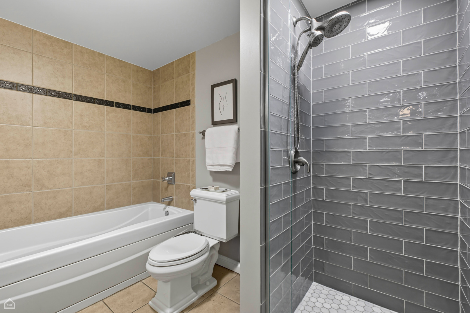 25 E Superior Street Unit: 904