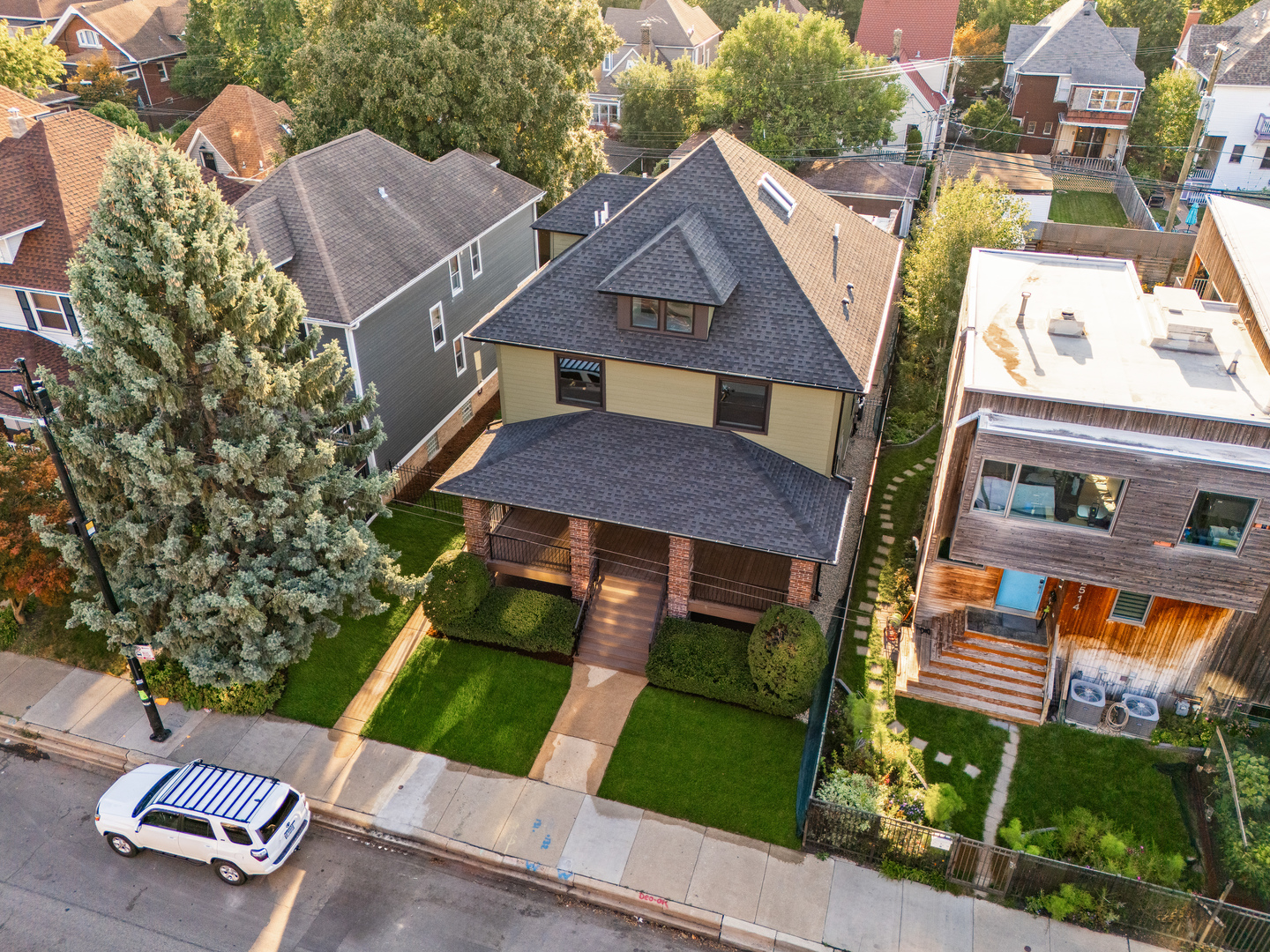 2512 N Kimball Avenue