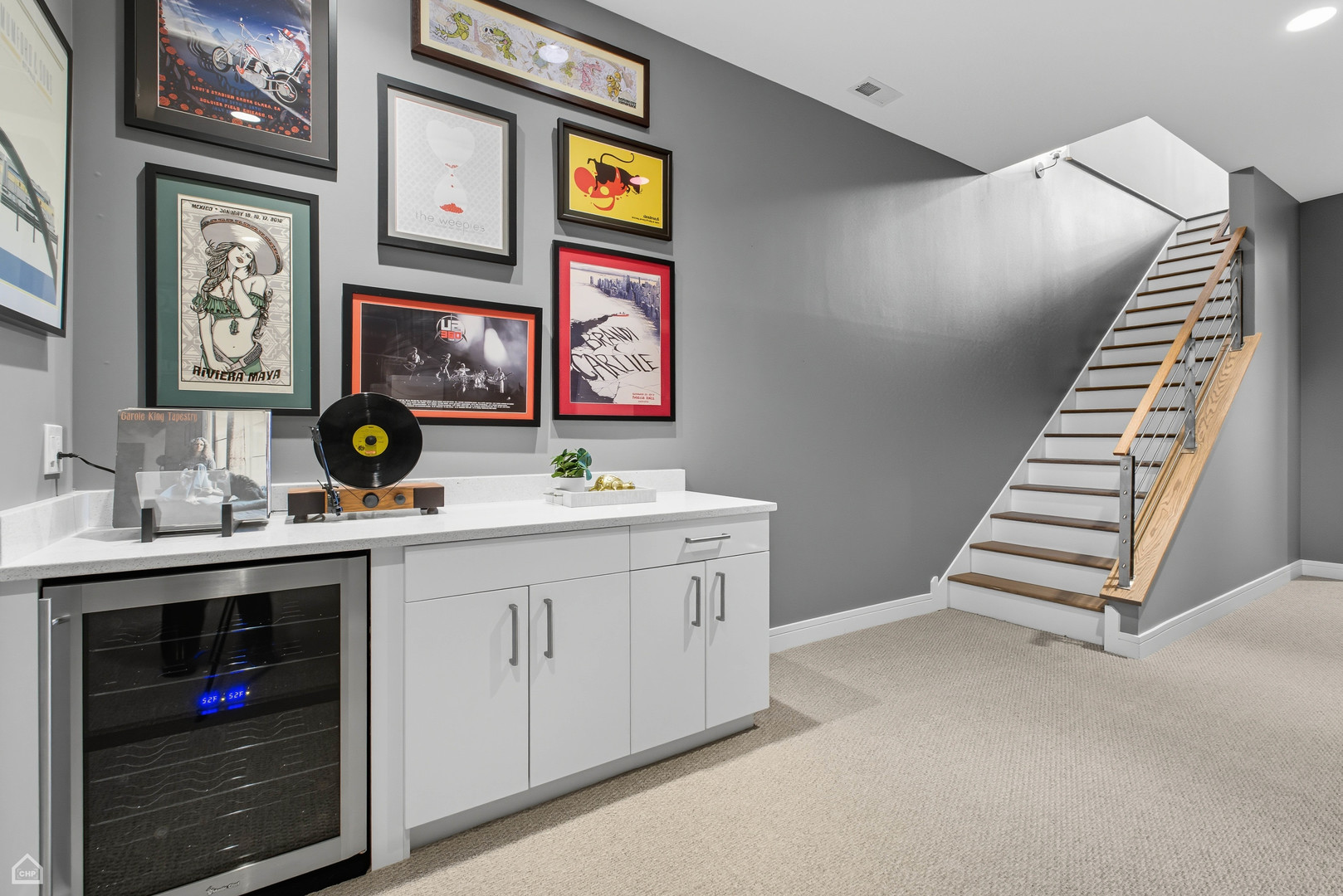 1534 N Maplewood Avenue