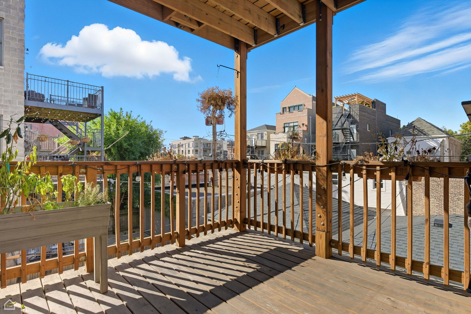 830 N HERMITAGE Avenue Unit: 2