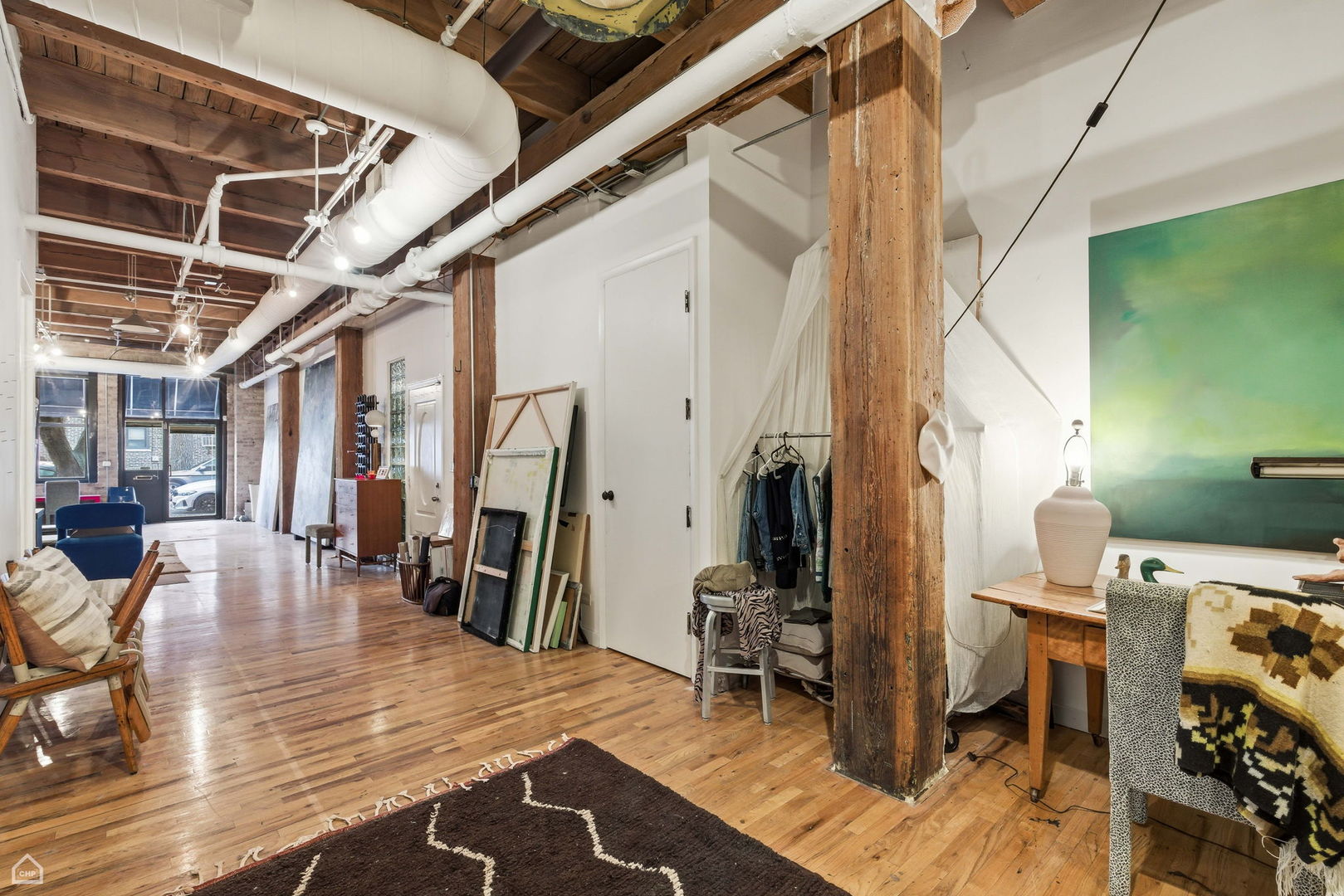 2401 W Ohio Street Unit: NW