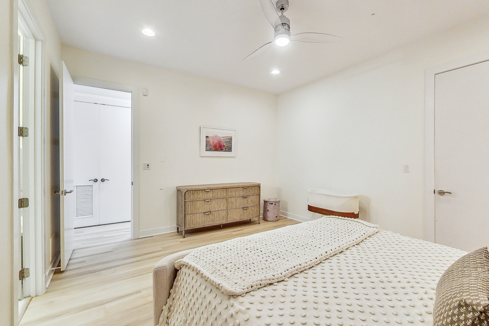 1046 N Damen Avenue Unit: 1N