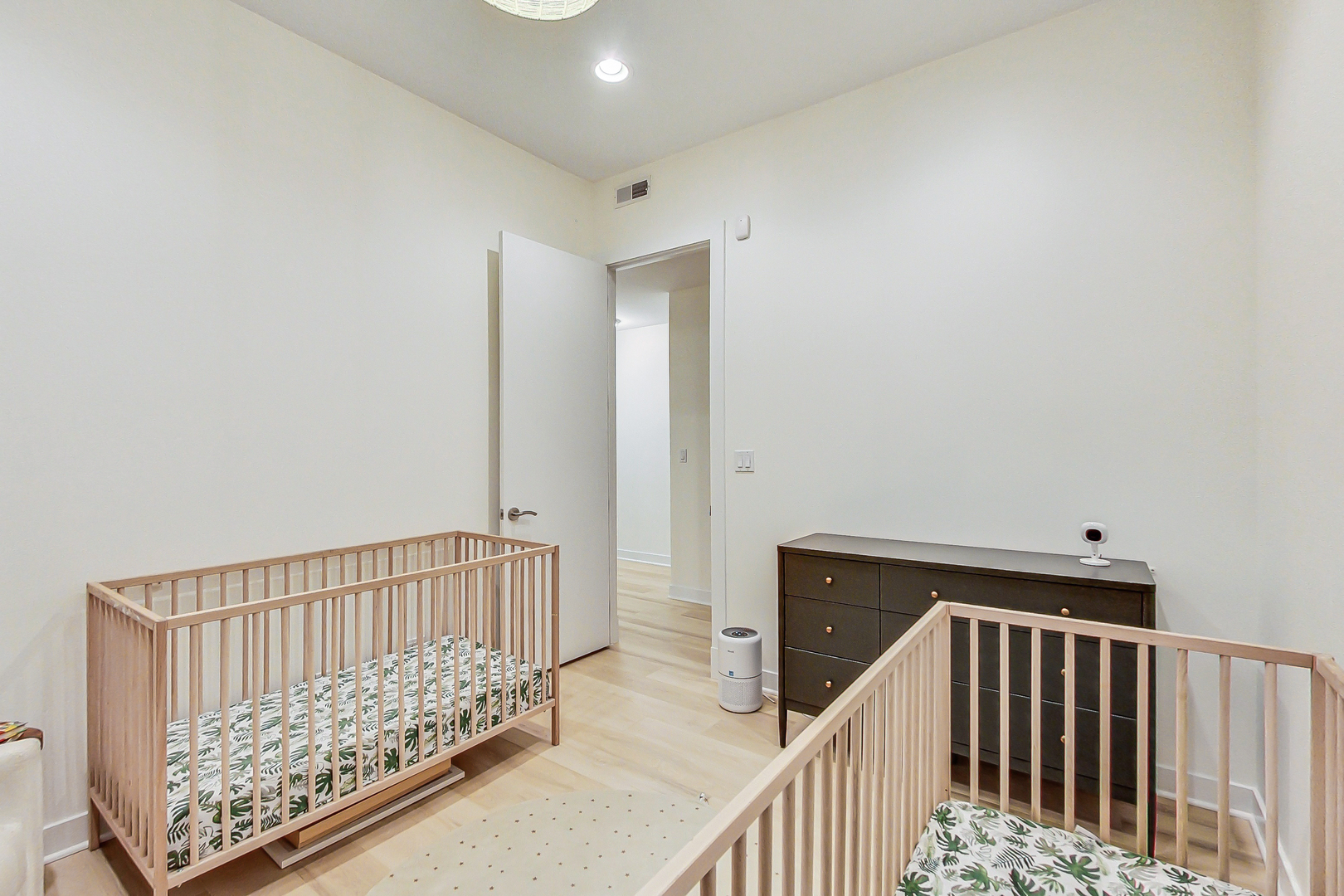 1046 N Damen Avenue Unit: 1N