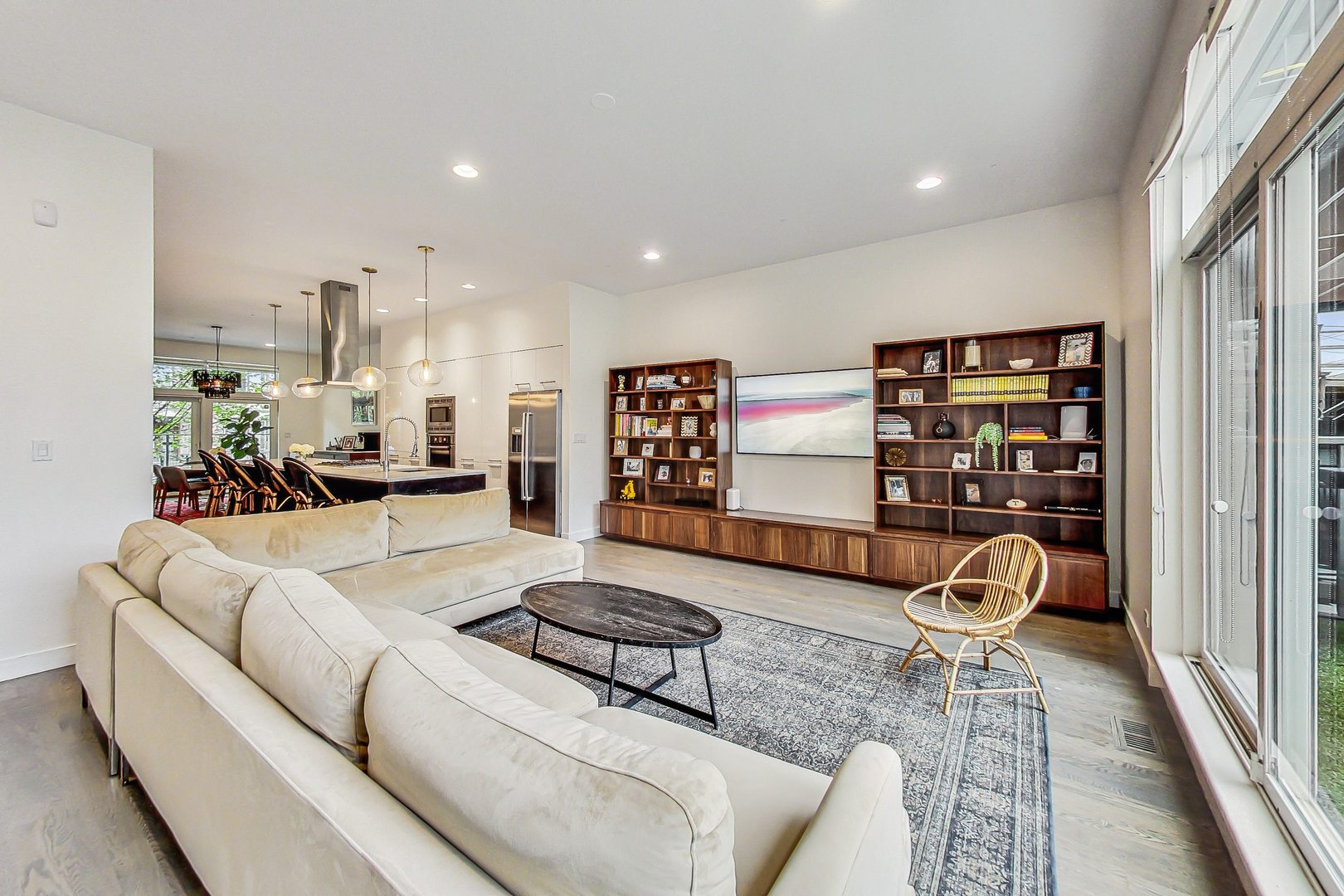 1046 N Damen Avenue Unit: 1N