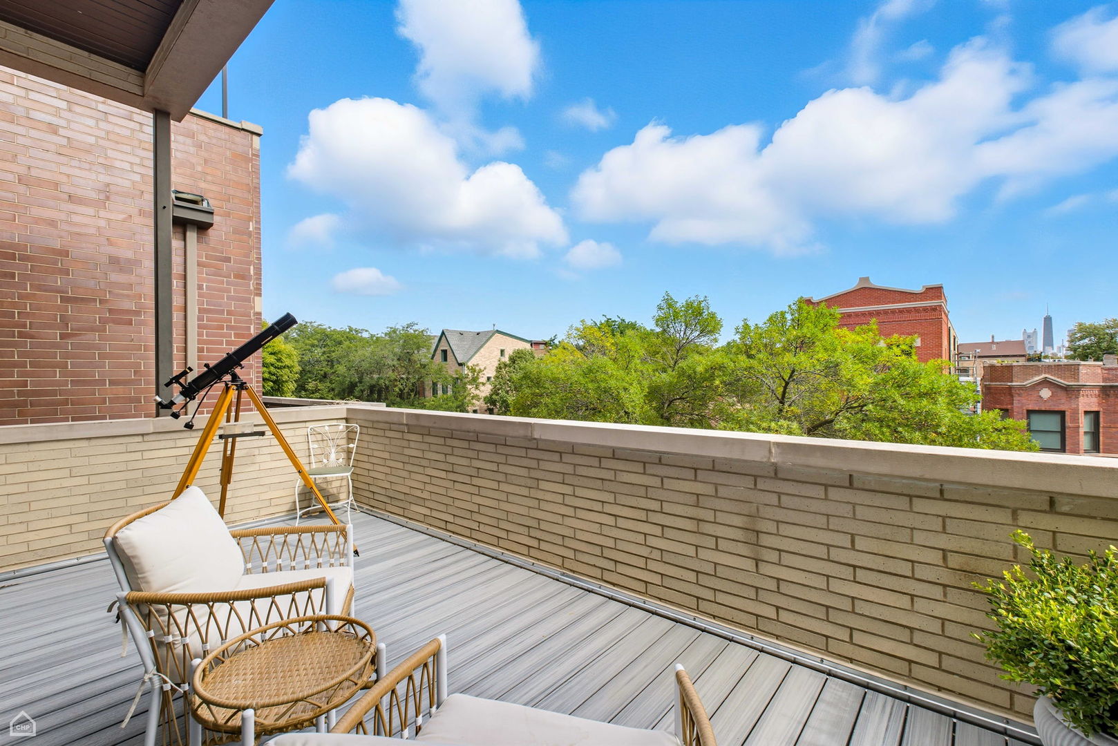 1056 N WOLCOTT Avenue Unit: 3N