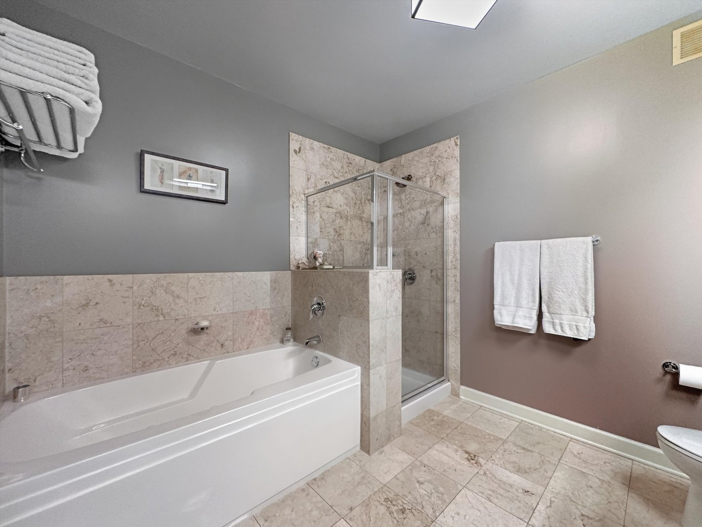 420 E Waterside Drive Unit: 1401