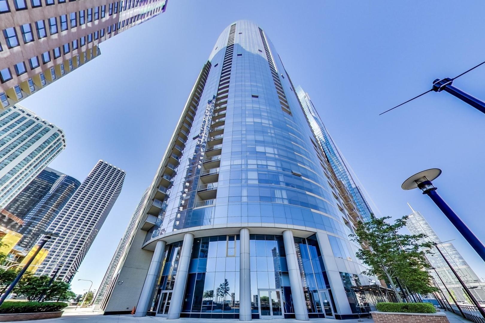 420 E Waterside Drive Unit: 1401