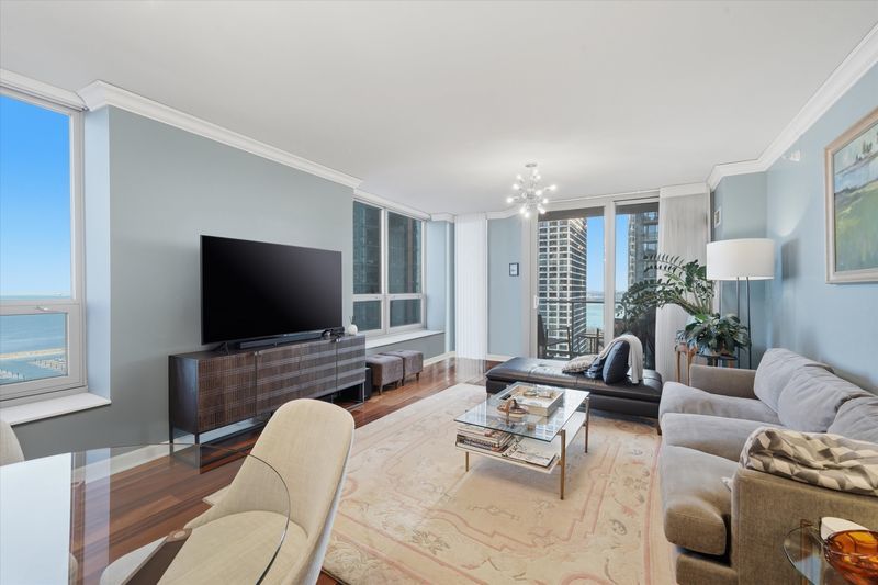 420 E Waterside Drive Unit: 1401