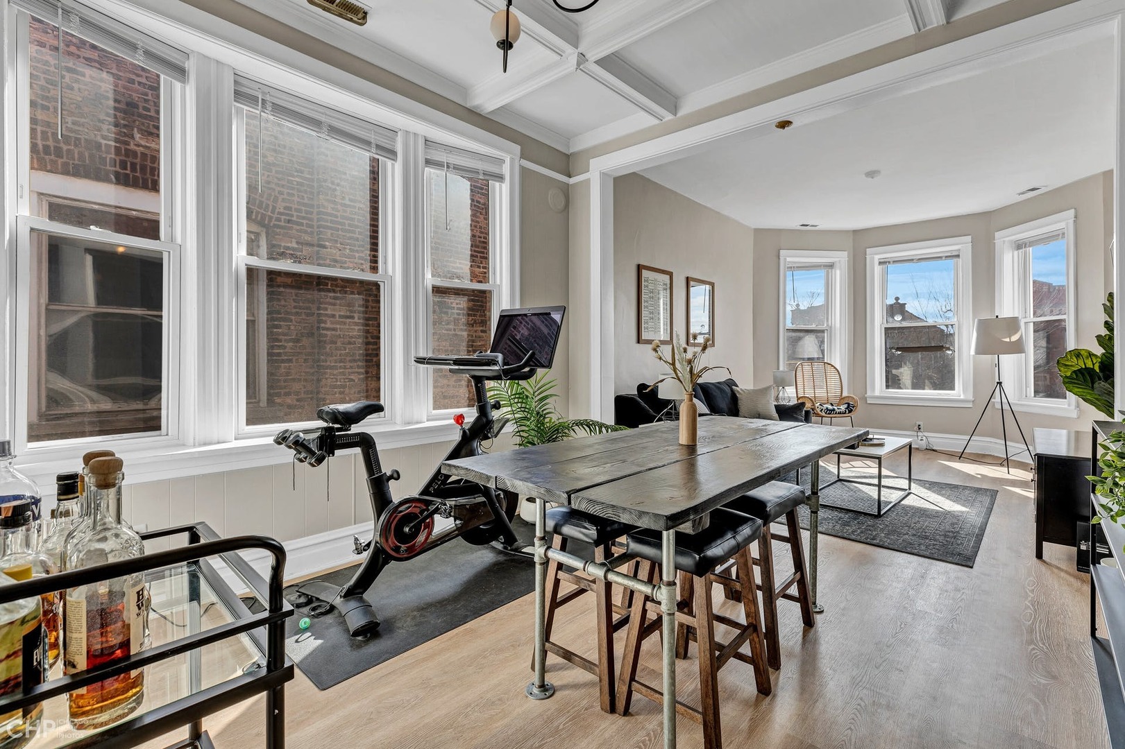 2346 W Thomas Street Unit: 3F