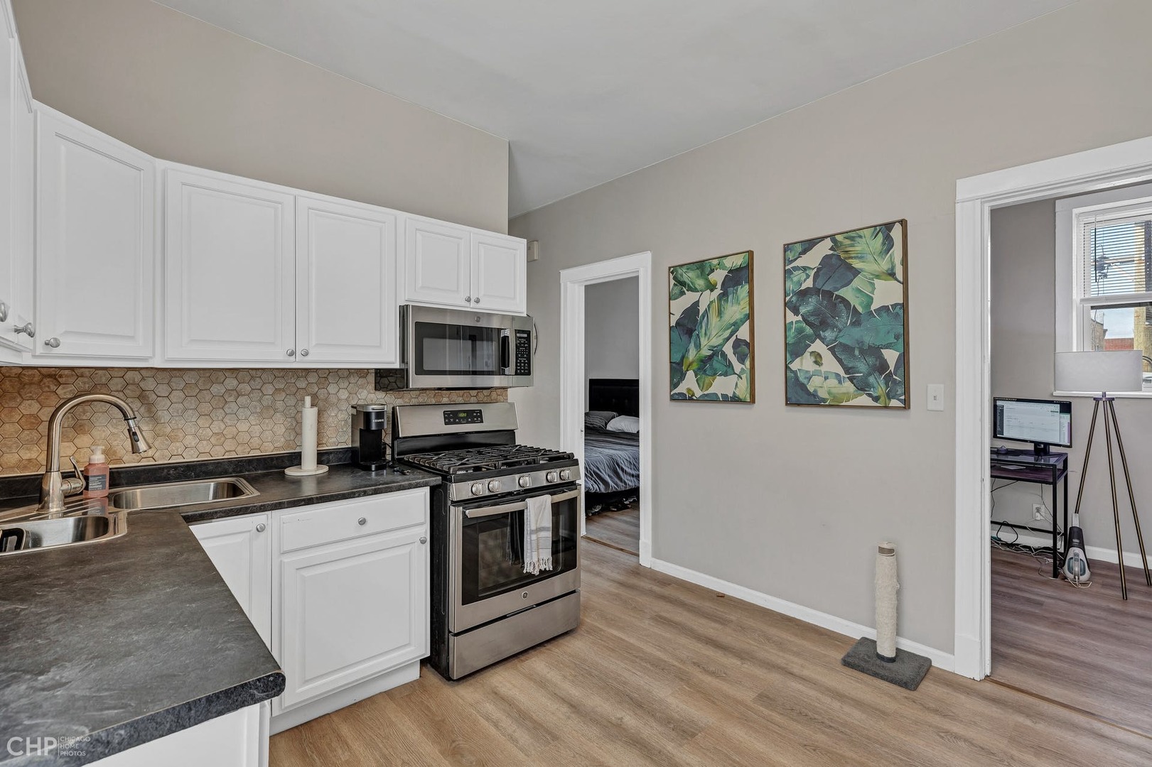 2346 W Thomas Street Unit: 3F