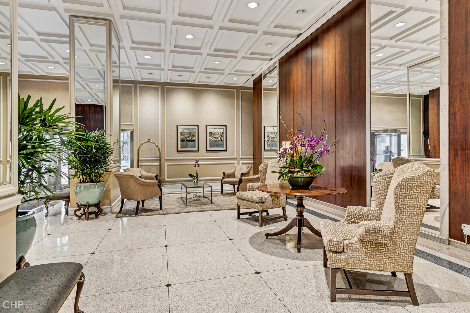 777 N Michigan Avenue Unit: 1700