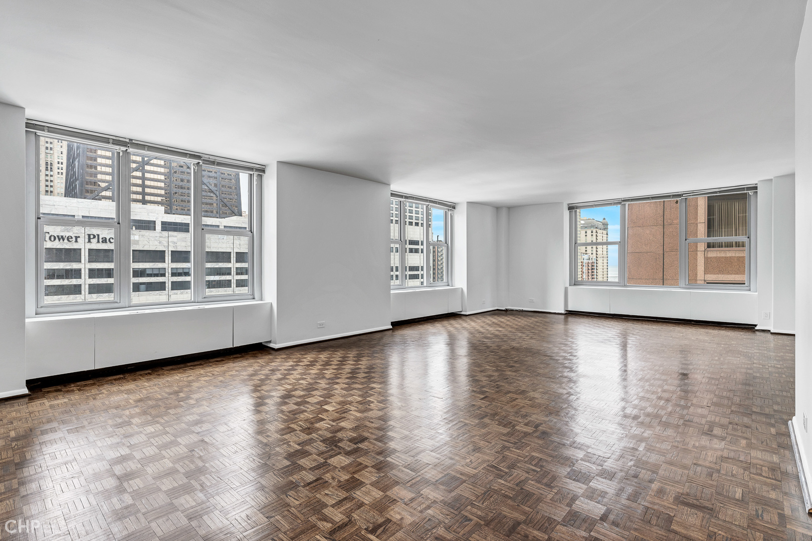 777 N Michigan Avenue Unit: 1700