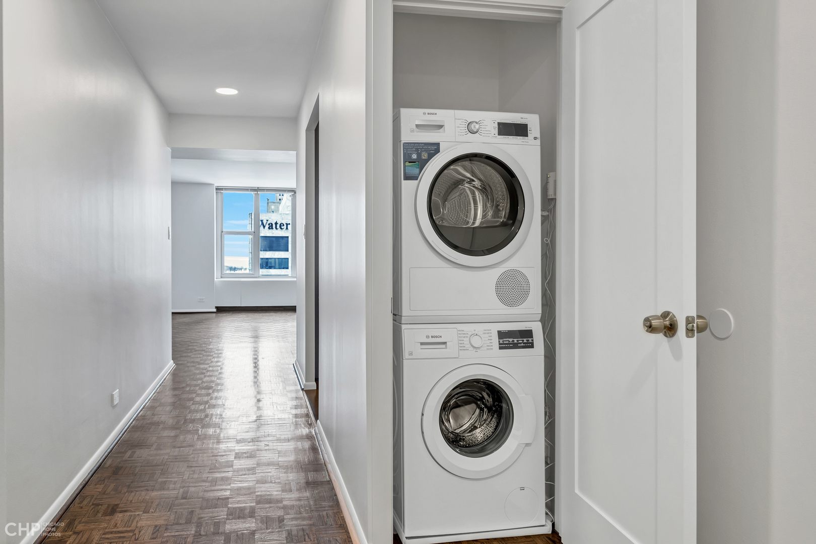 777 N Michigan Avenue Unit: 1700