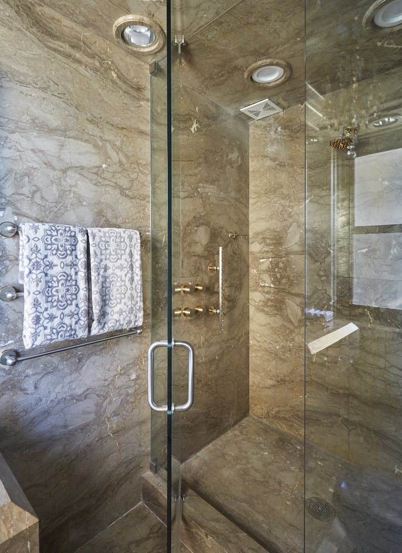 3730 N Lake Shore Drive Unit: 5B