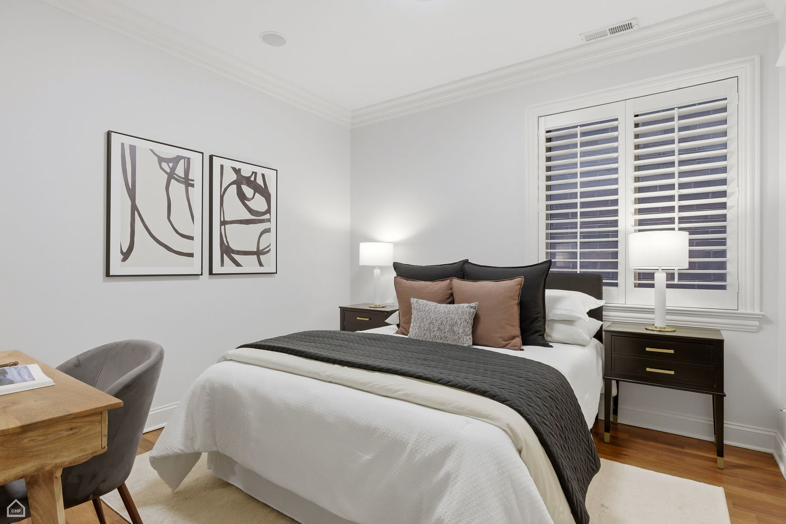 1047 W Monroe Street Unit: 3