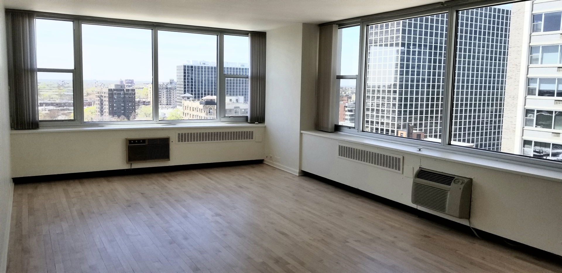 4250 N MARINE Drive Unit: 1515