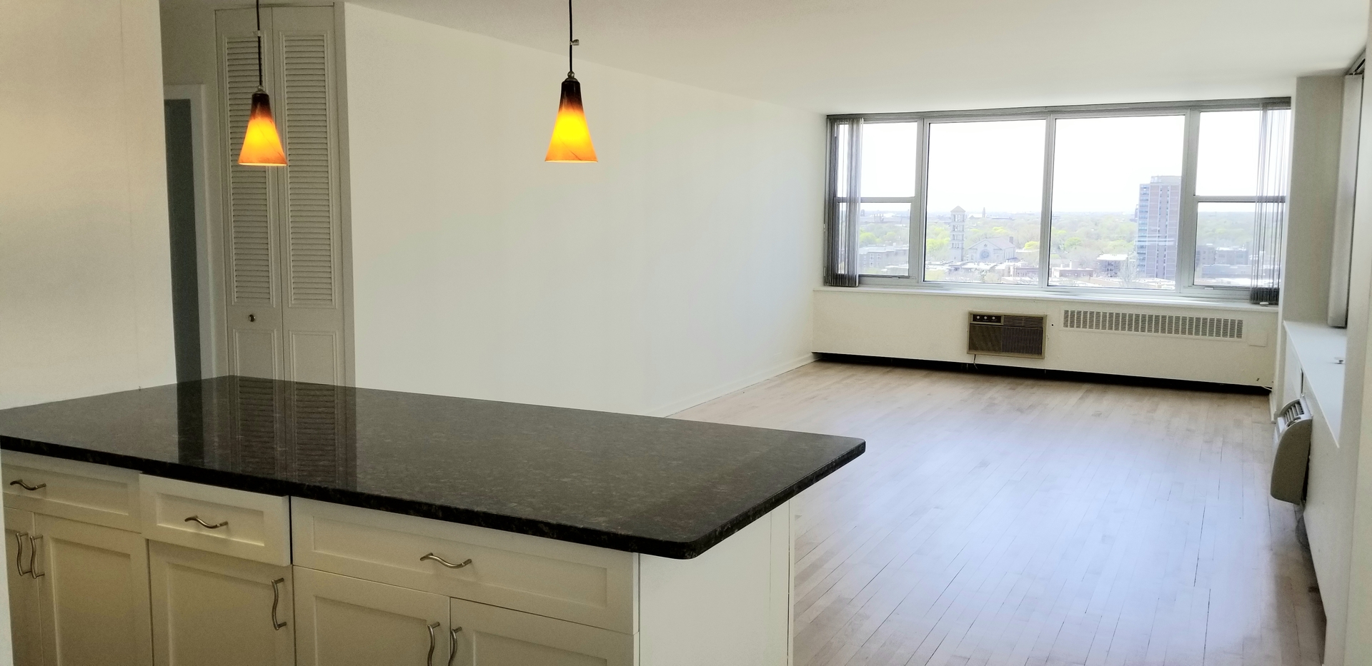 4250 N MARINE Drive Unit: 1515