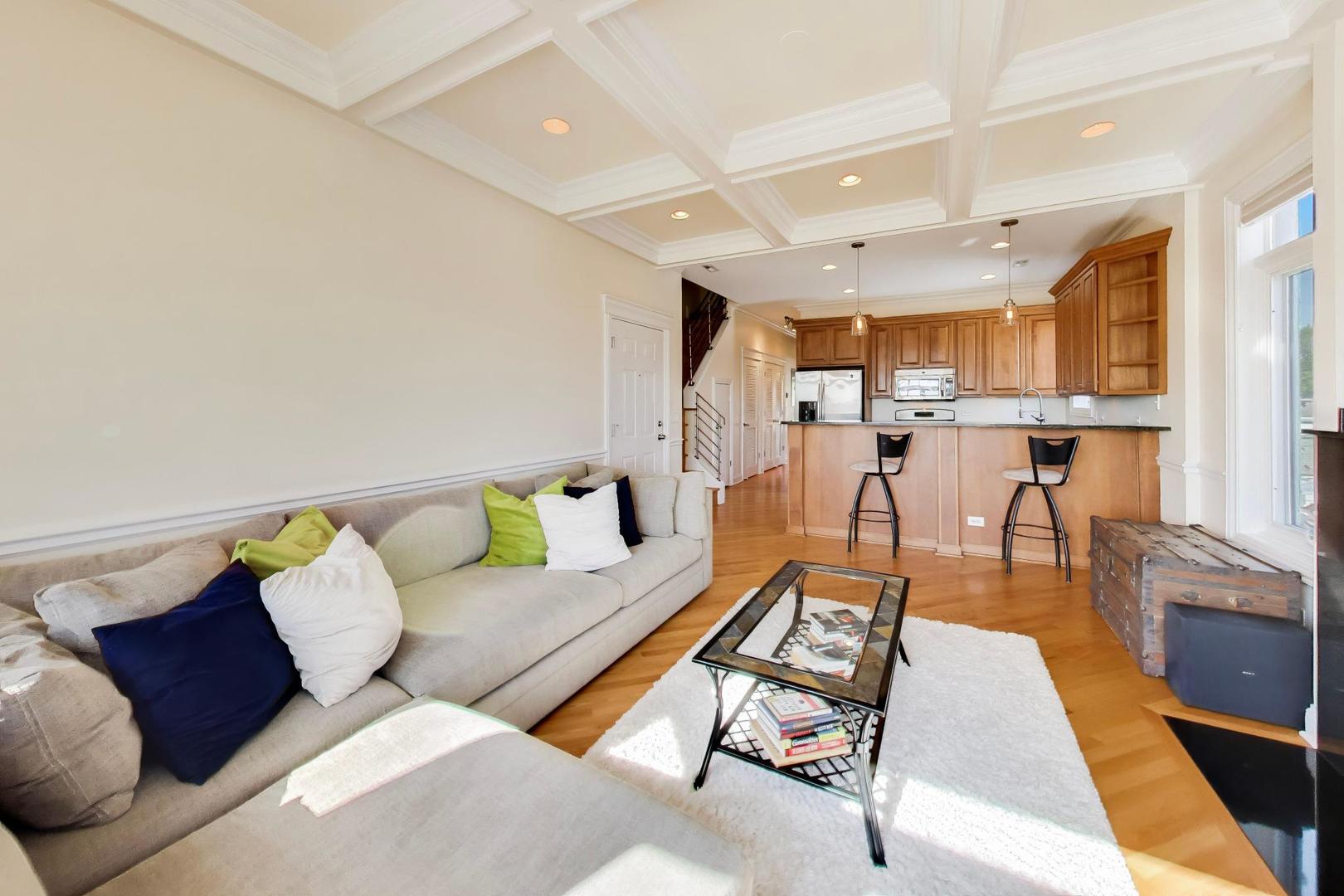 2022 N Wood Street Unit: 3N