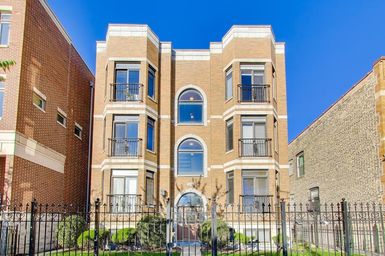 2022 N Wood Street Unit: 3N