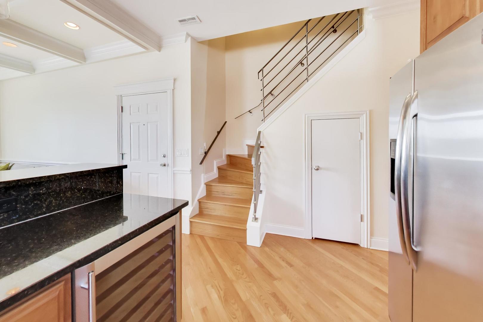 2022 N Wood Street Unit: 3N
