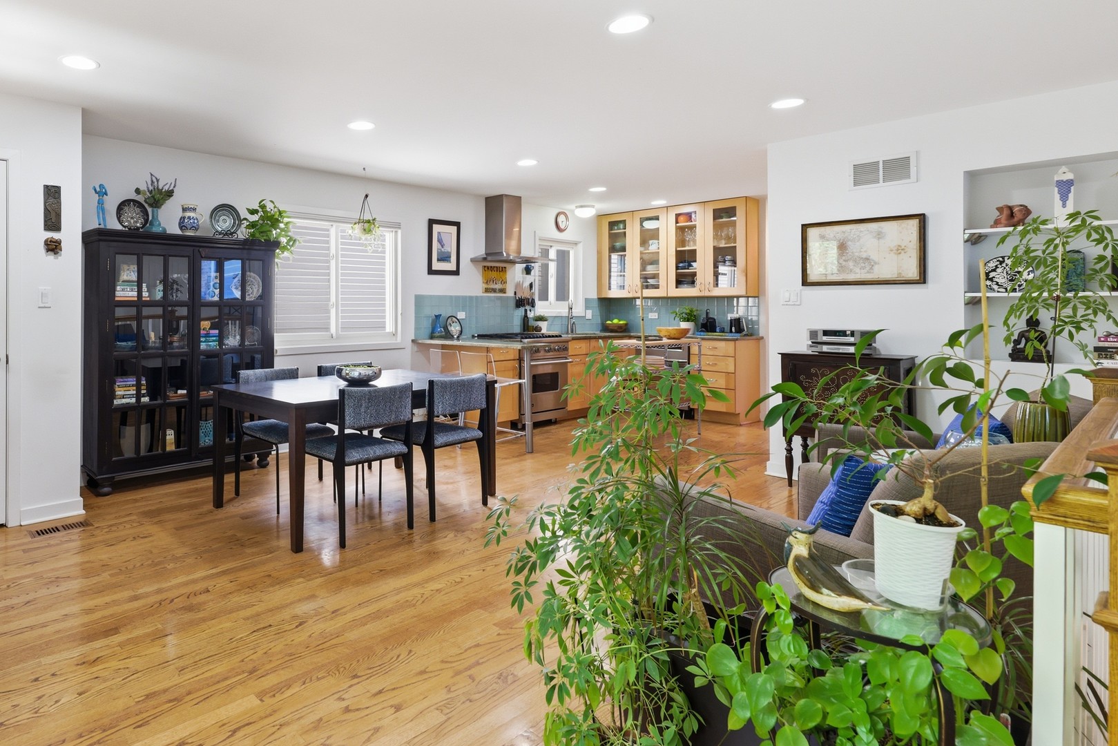 1429 W Huron Street