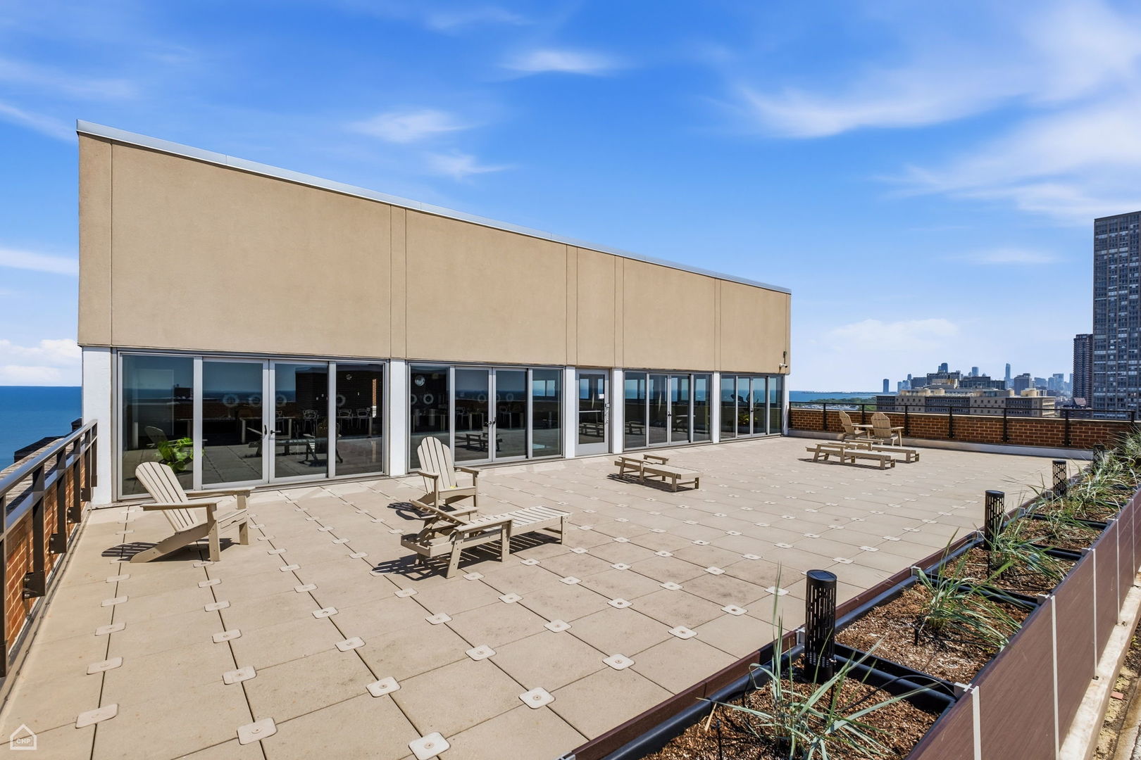 4170 N Marine Drive Unit: 4G