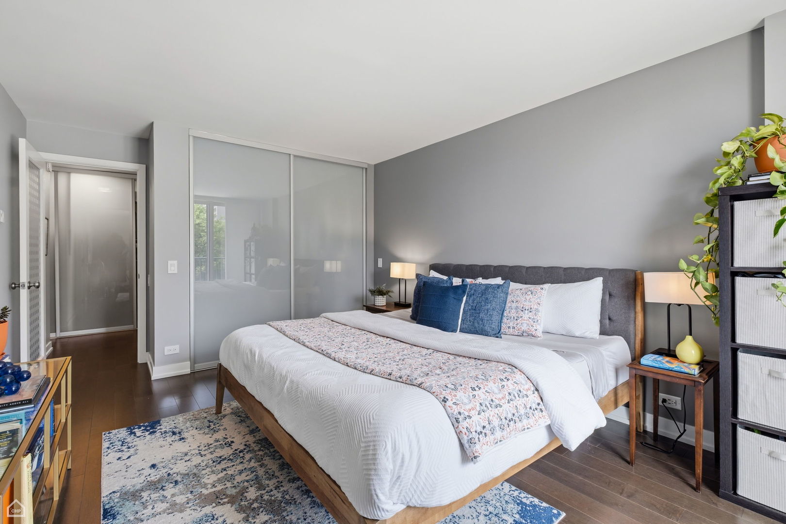 4170 N Marine Drive Unit: 4G