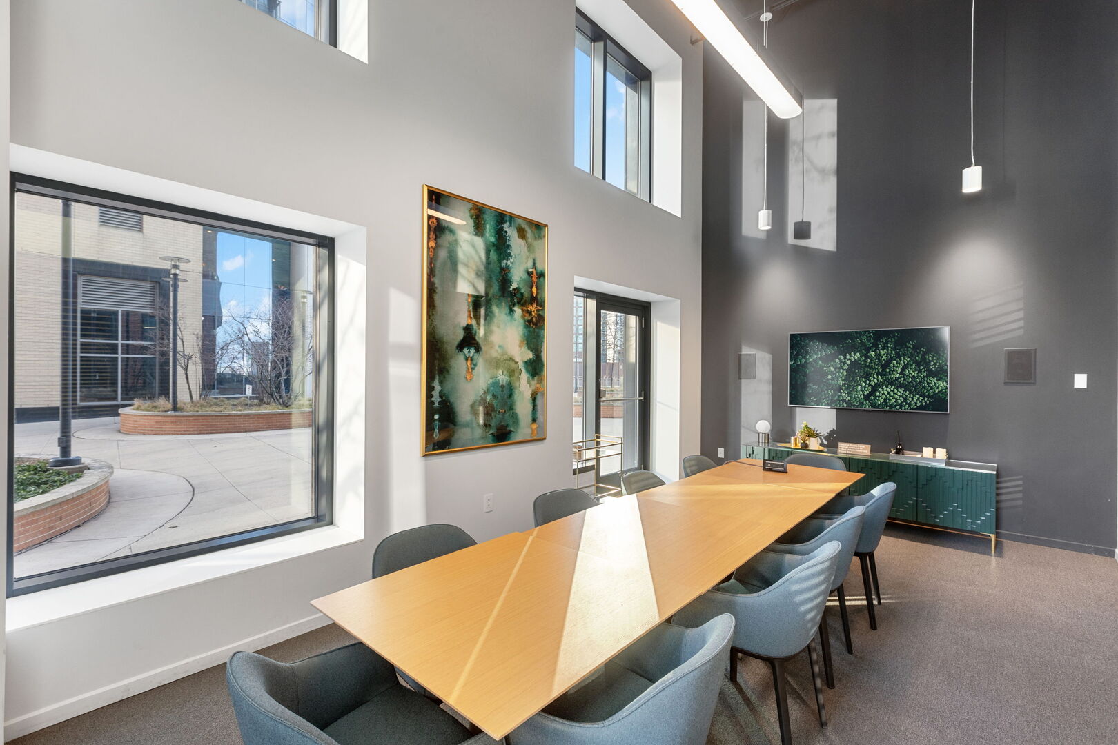 450 E Waterside Drive Unit: 2704