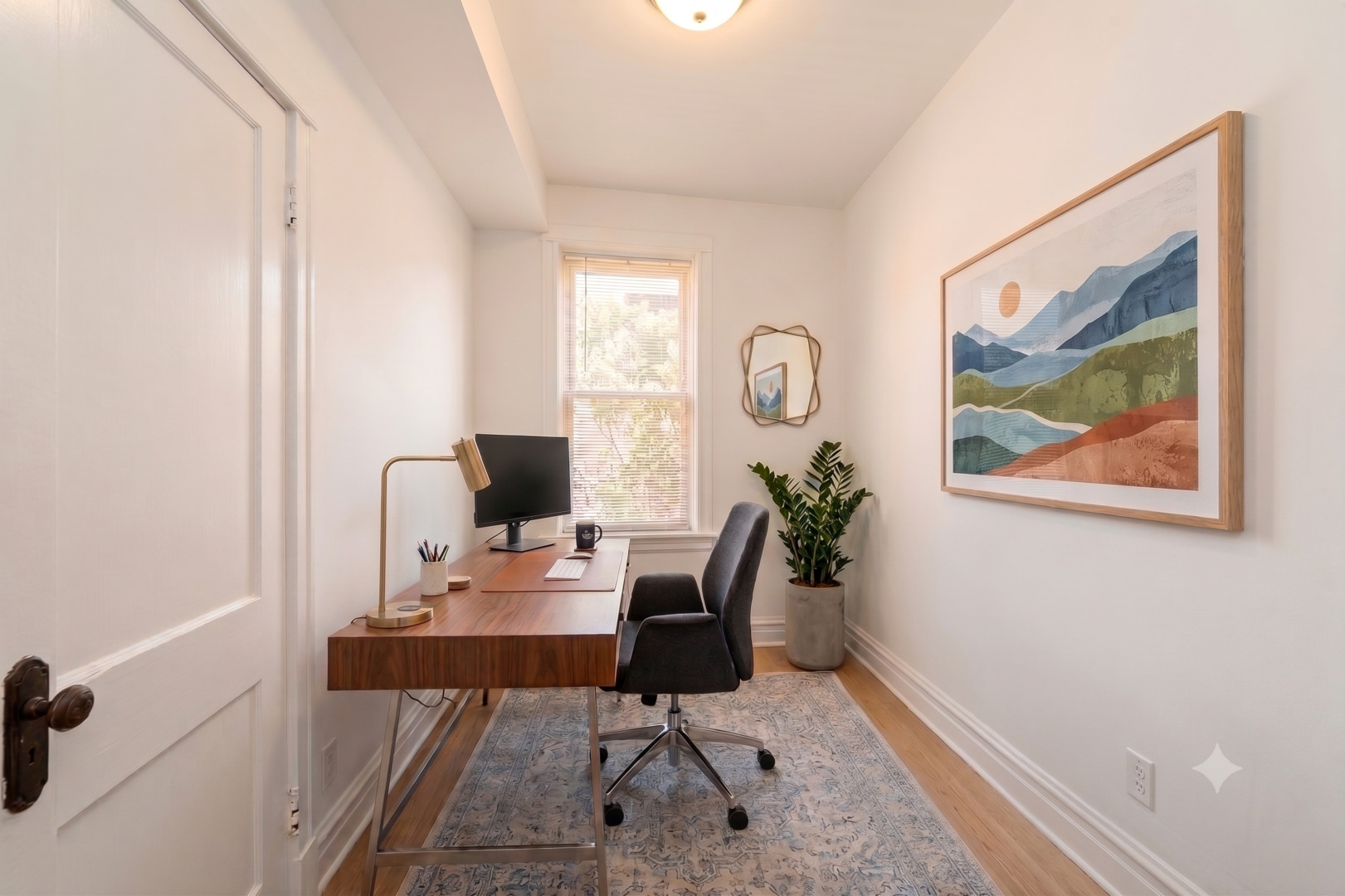 2346 W Thomas Street Unit: 2R