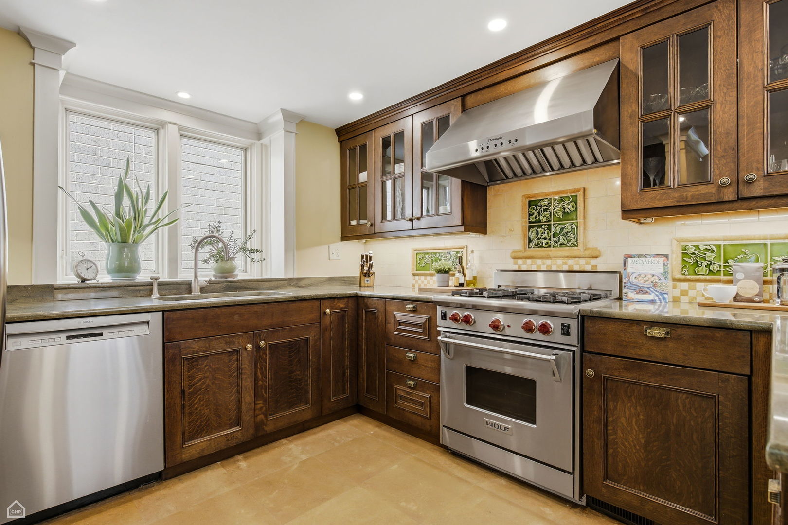 1427 W Huron Street
