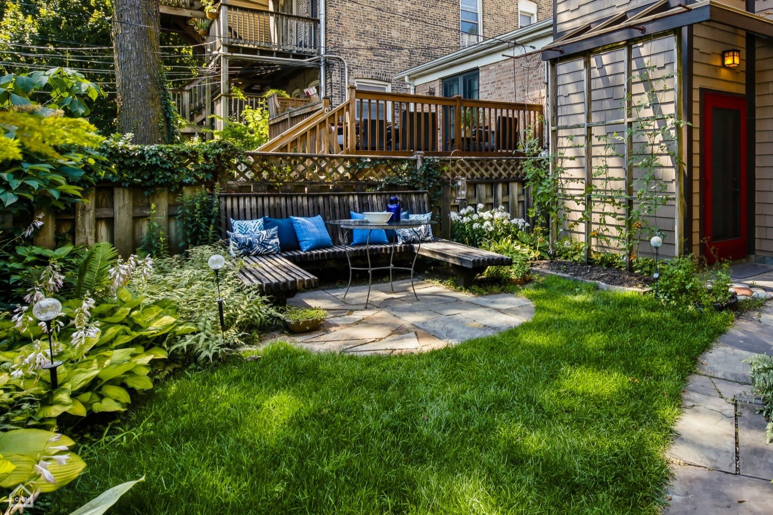 1427 W Huron Street