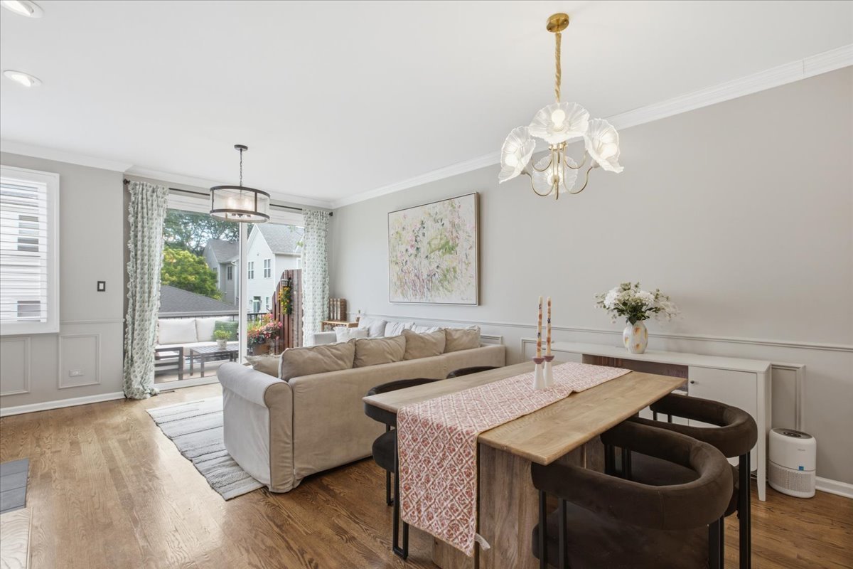 2901 N Wolcott Avenue Unit: D